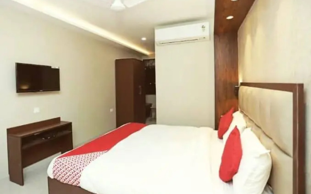 Tuma Club House