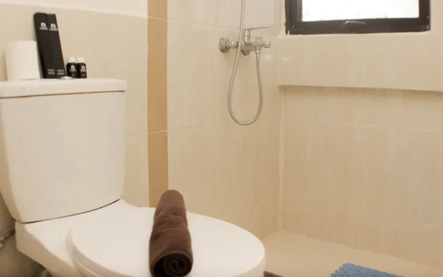 Comfy And Tidy 2Br At Meikarta Apartment