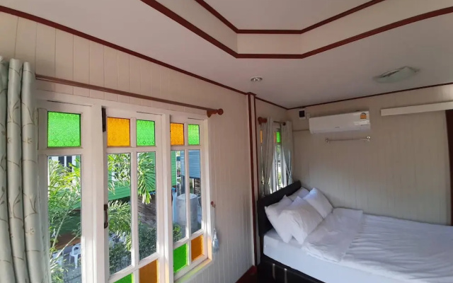 Baan Talay Siri By Benya