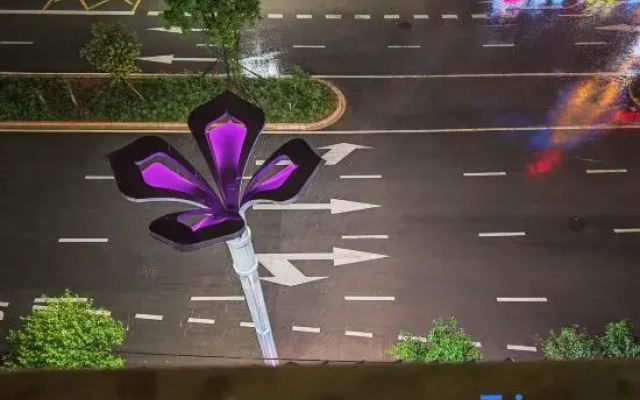 Qiubei Yinlian Express Hotel (Jiaolian Plaza)