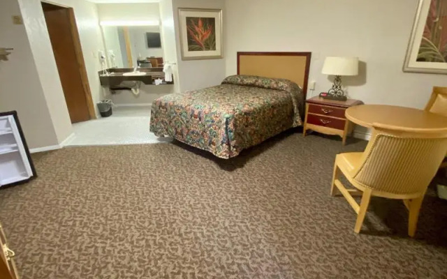 Dunes Inn