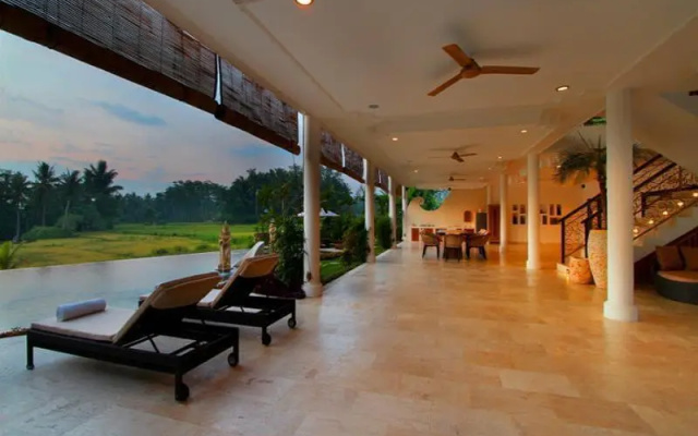 Frangipani Villas