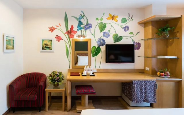 Asian Ruby Hotel & Apartment