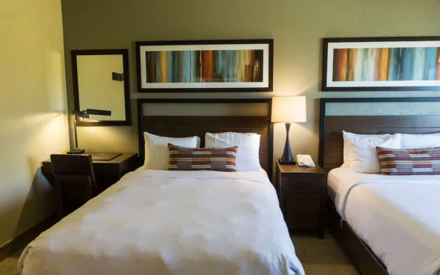Exquisite Condo, Great for Families, Ski in/out by RedAwning - Save 20% on 7+ Nights!