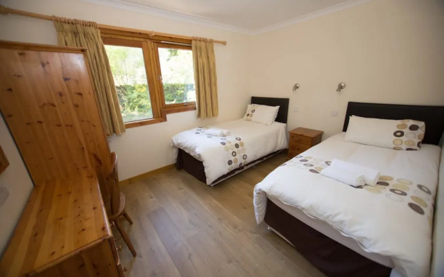 Invercauld Lodges