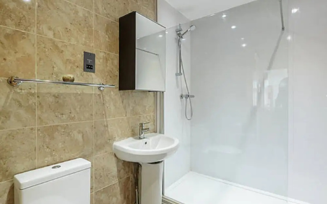 Luxury Central Newcastle Apartment 23