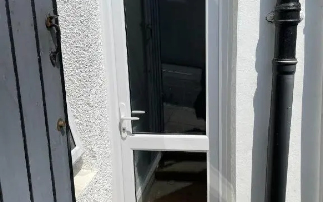 Great 2 Bedroom Flat