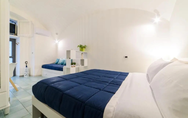 Stefania Studio Apartment