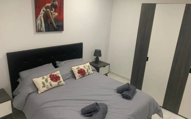 Willeg Retreats 7A . 1 Bedroom Luxury Flat . Stunning Views