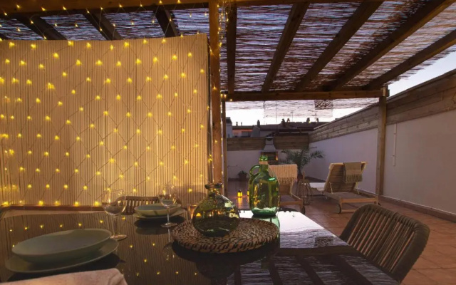 Patio Budget Studio 11