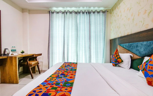 Fabhotel Lime Wood