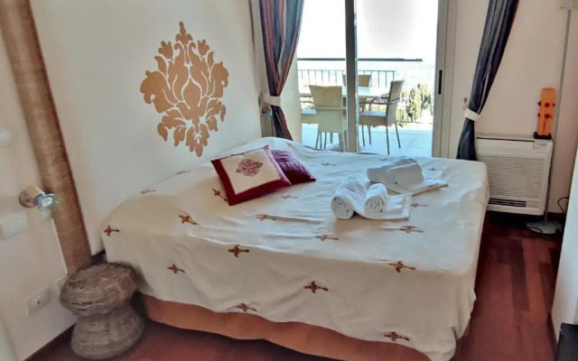 Carlo's BA27 - Sanremo Attico Cielo Mare -