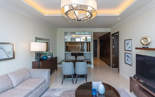 Luxury at The fountains - Dubai Downtown