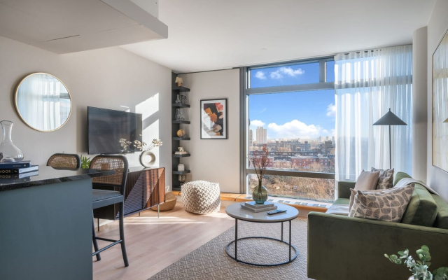 The Parliament View Escape - Modern 1BDR with View