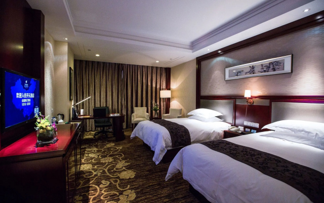 Taishun Xiangzhou New Century Hotel