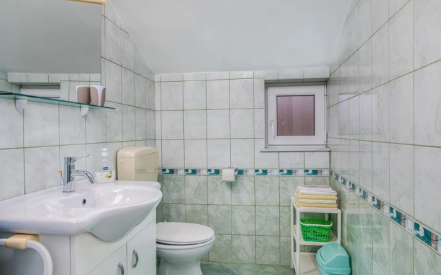 Stunning Apartment in Brzac With Wifi and 1 Bedrooms