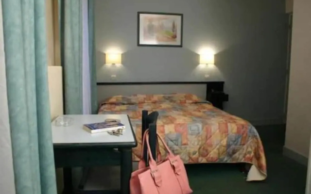 Hotel Printania Porte de Versailles