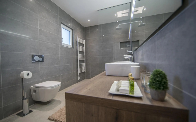 D in Postira with 7 bedrooms and 7 bathrooms