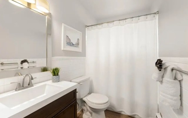 Amazing Condo in the Heart of Old Town