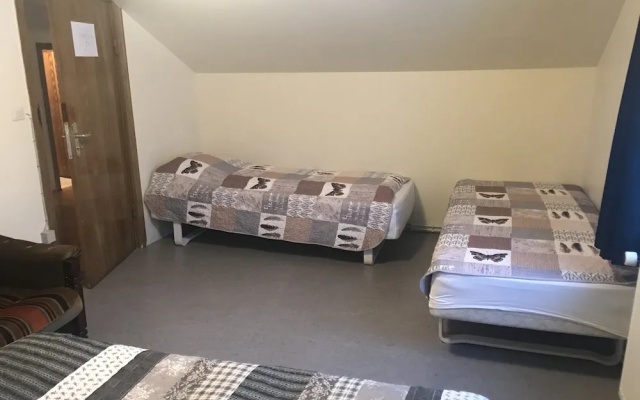 Guesthouse Básar