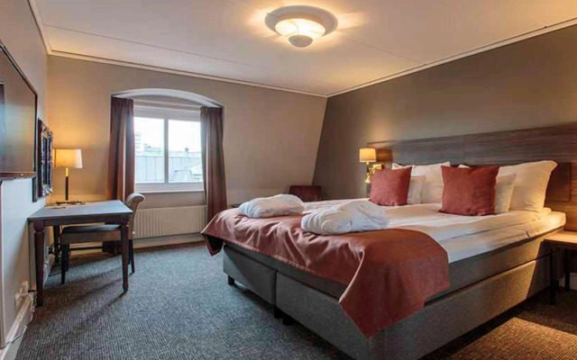 Home Hotel Uman