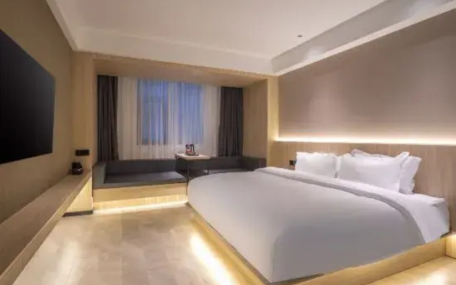 Jiayan Runguo Hotel (Danzhou Summer Square Branch)