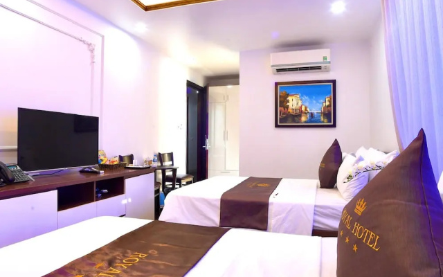 Royal Hotel II