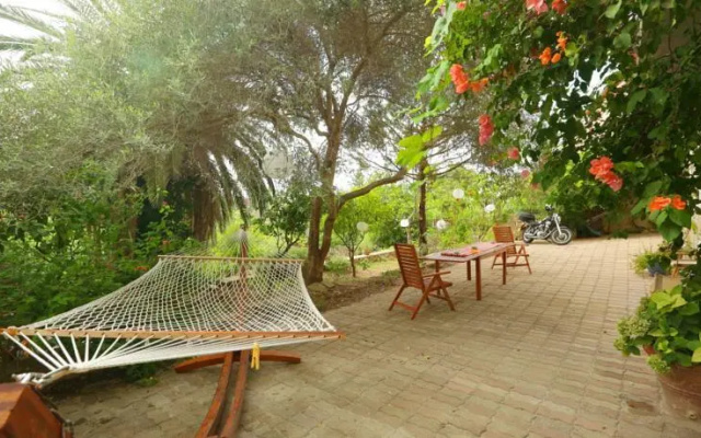 Casa bianca rossa viola