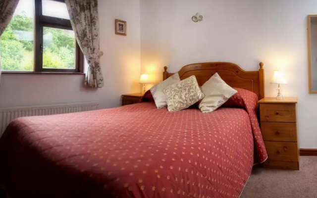 Hazelbrook Bed & Breakfast