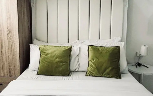 Trendy Studio With Bunk Bed