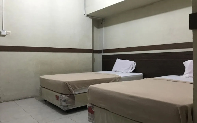 OYO 2144 Hotel Rapos