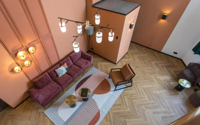 Hotel de Timmerfabriek I Kloeg Collection