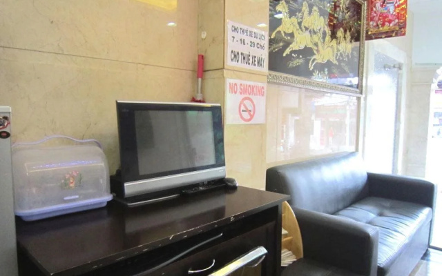 Redflower Hotel