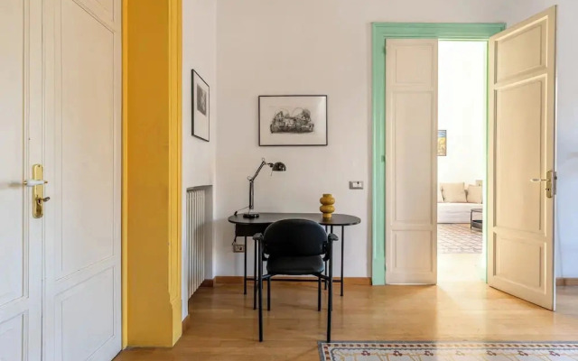 Carlo Apartment with Terrace by Wonderful Italy