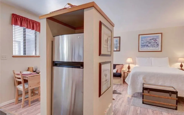 Powder Village Condominium 8-B