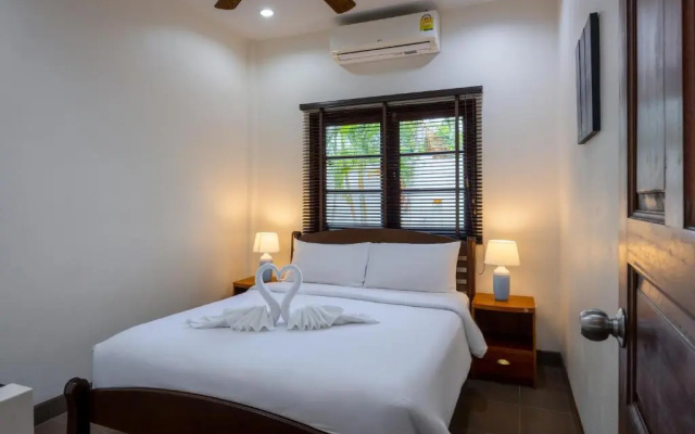 Spacious 3 bedroom villa with private pool and jacuzzi