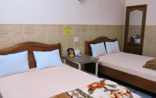 Tinh Tam Hotel