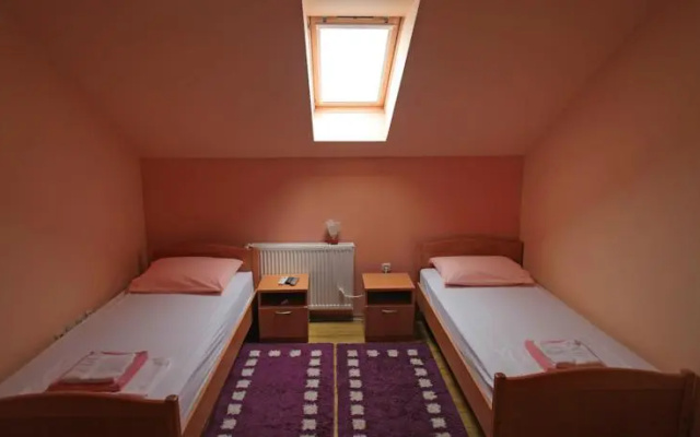 Apartments Klanac