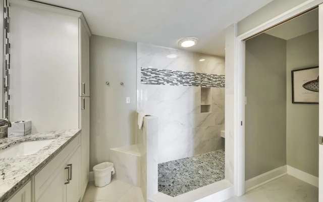 Hampton Place 6308