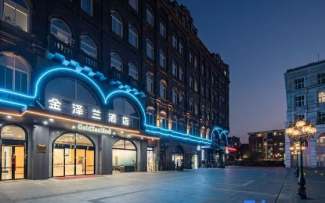 Jinzelan Hotel (Waigaoqiao Free Trade Zone Dutch Style Town Branch)