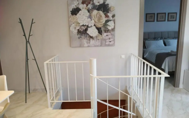 Christina'S Garden House
