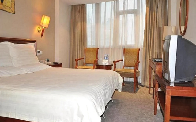 GreenTree Inn Shanghai Jiangpu Business Hotel