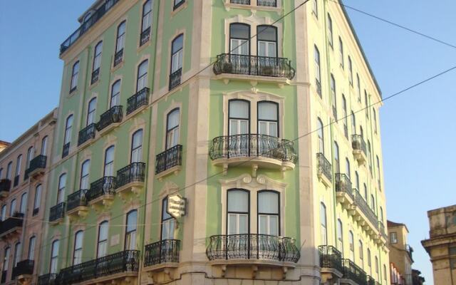 Отель Pensão Londres Португалия, Лиссабон - 4 отзыва об отеле, цены и фото номеров - забронировать отель Pensão Londres онлайн вид на фасад
