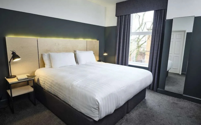 Best Western Crescent Townhous
