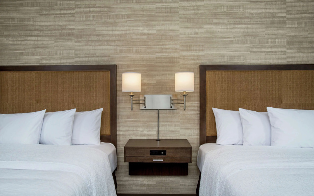 Hampton Inn & Suites Oahu/Kapolei