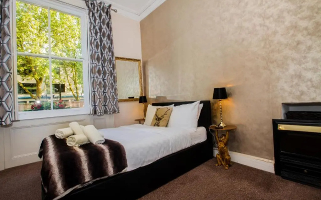 Pimlico Central London Suite near Victoria