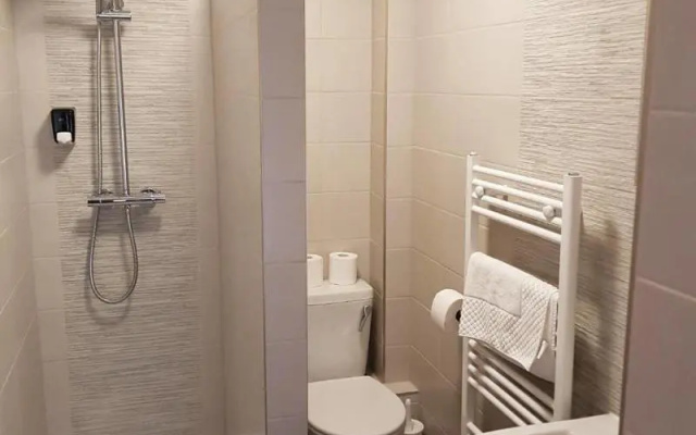 Newark Hotel