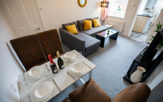 Sterling Aparment