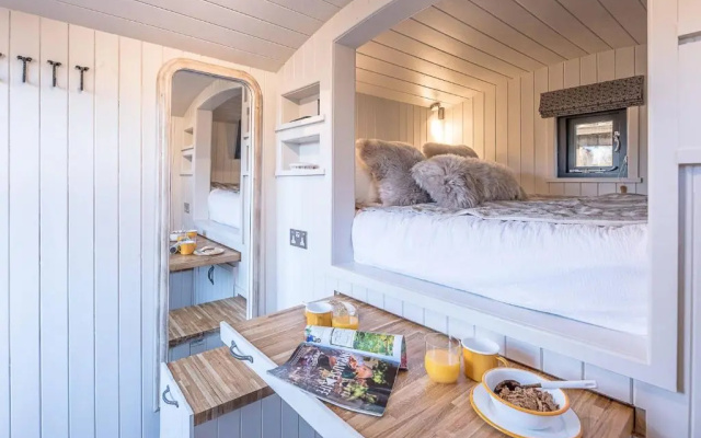 Bo Peep Shepherds Hut Thorpeness Air Manage Suffolk