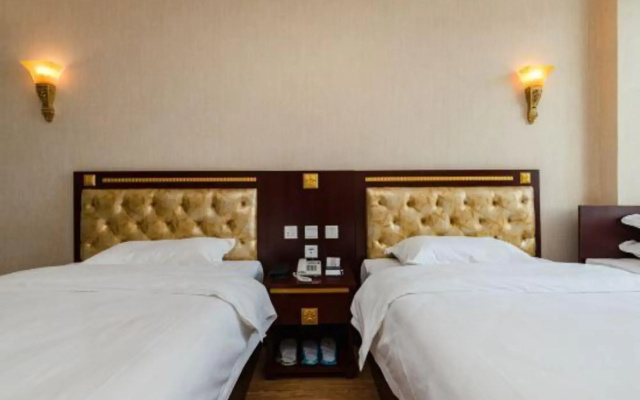 Geluo Business Hostel